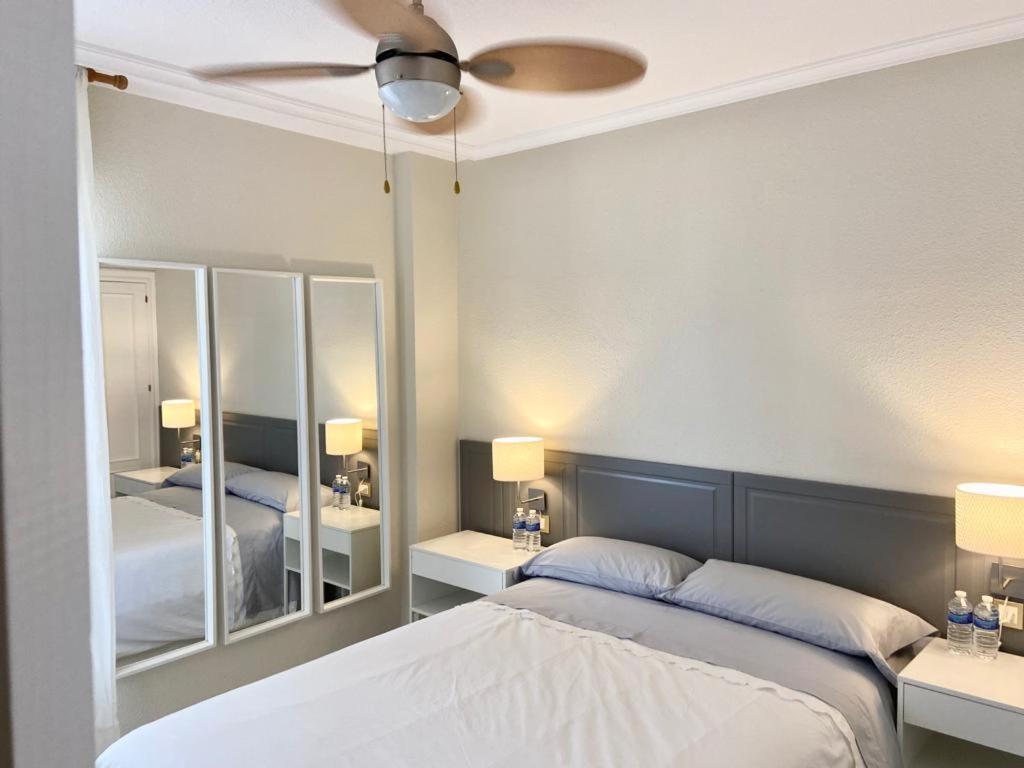 Precioso Apartamento Los Remedios Triana Plaza Espana Y Centro Historico إشبيلية المظهر الخارجي الصورة